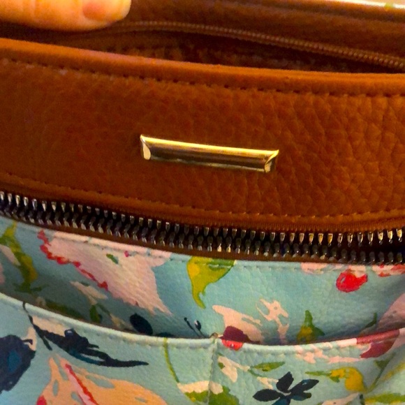 💐Floral GUC Crossbody Purse💐 - Picture 5 of 11